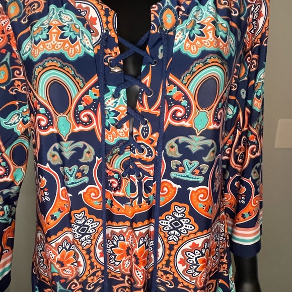 Colorful Patterned Tunic Dress - Picture 4 of 5